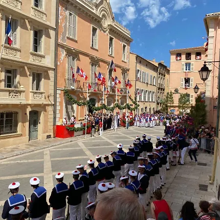 Tropez Spacieux La Florida 아파트